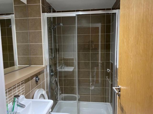 Modern & Spacious 2 Bed Merchant City Apart-High St Glasgow Exterior photo